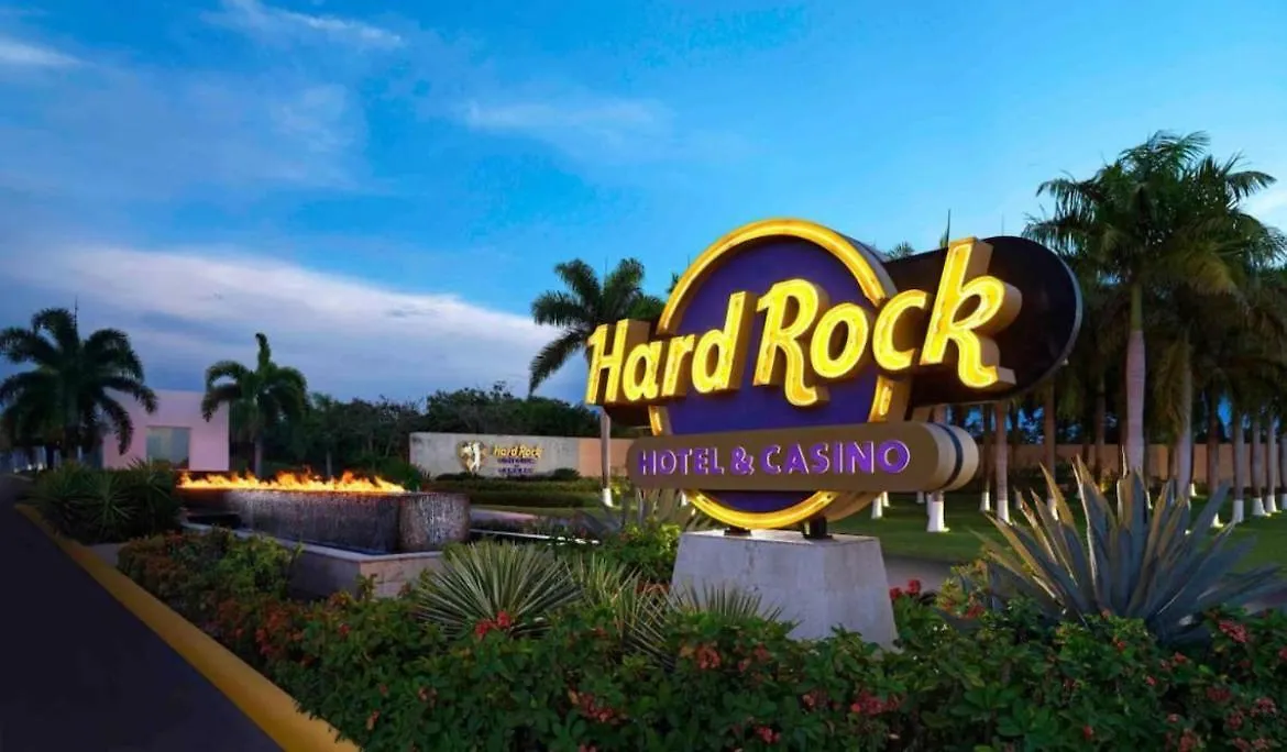 Penthouse In Hard Rock Area Beach, Casino & Pool Apartment Punta Cana Dominican Republic